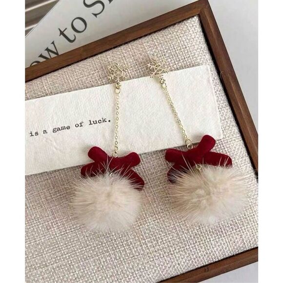 Holiday Christmas Vegan Fur Tassel Drop Snowflake Red Velvet Bow Earrings - Picture 3 of 7
